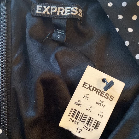 Express - navy with white polka dot dress. - Picture 5 of 6